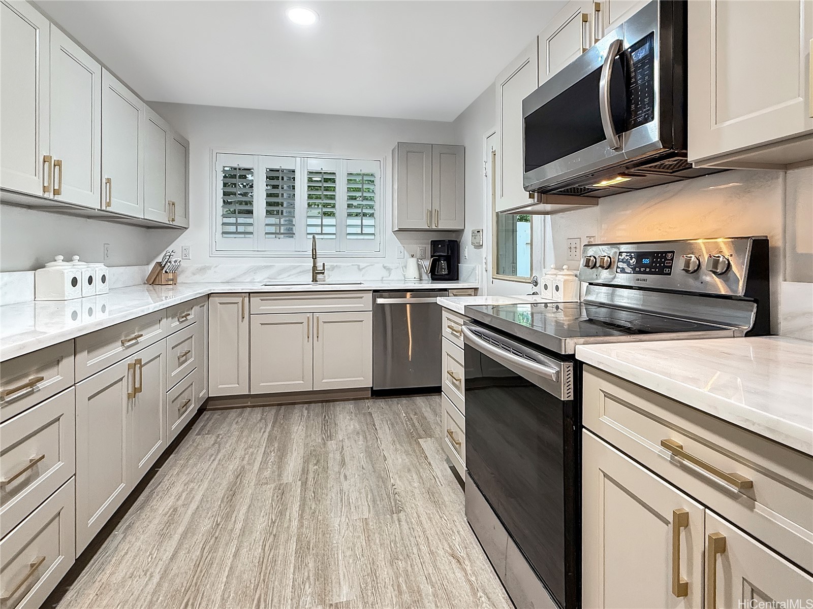 91-1048 Leleoi Street 30