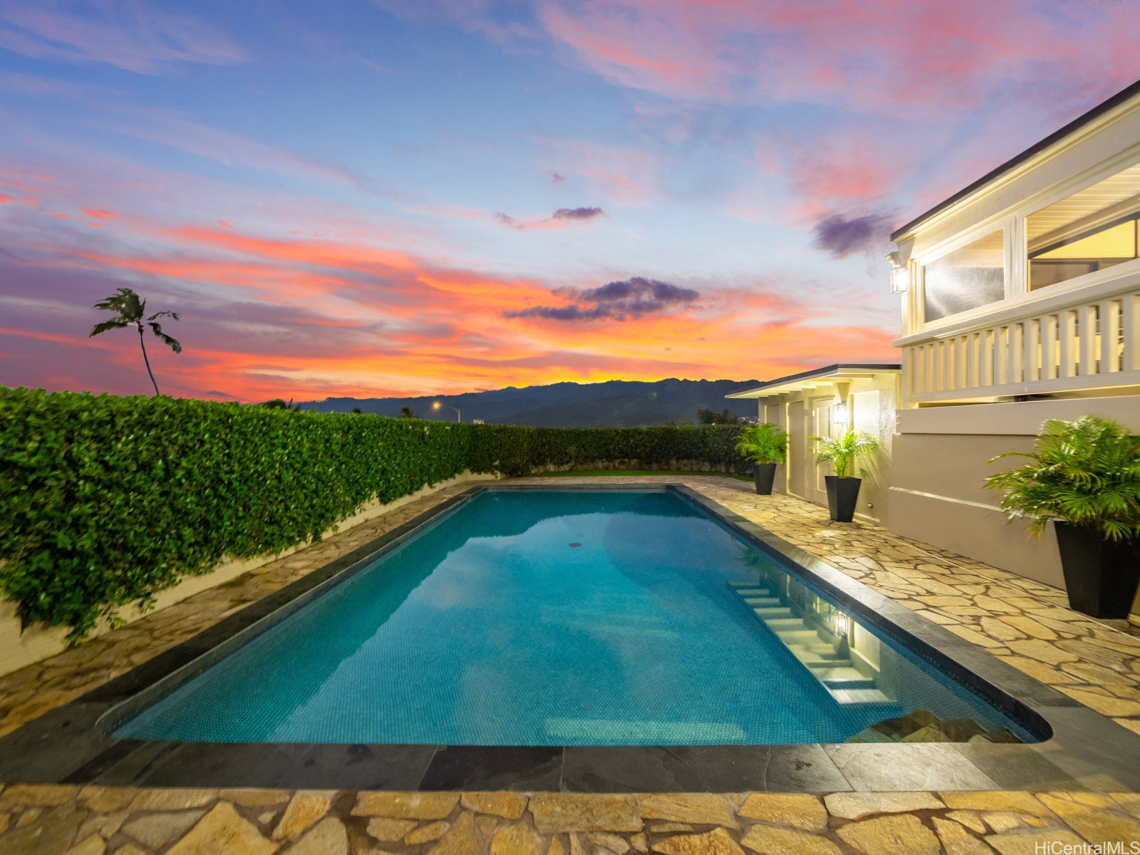 101 Nawiliwili Street