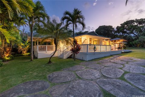 1453 Aalapapa Drive Kailua HI 96734