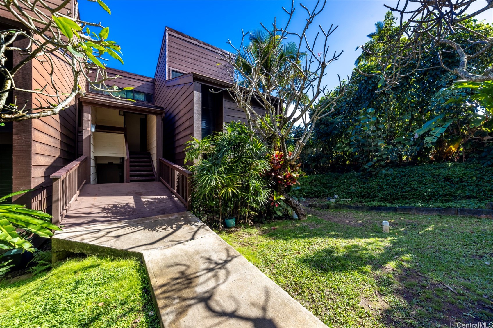 51-636 Kamehameha Highway 115