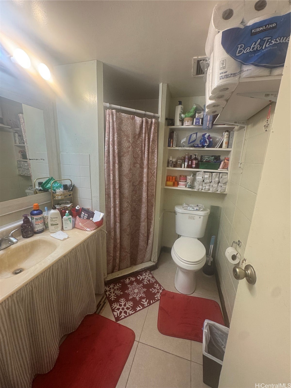 94-099 Waipahu Street A312