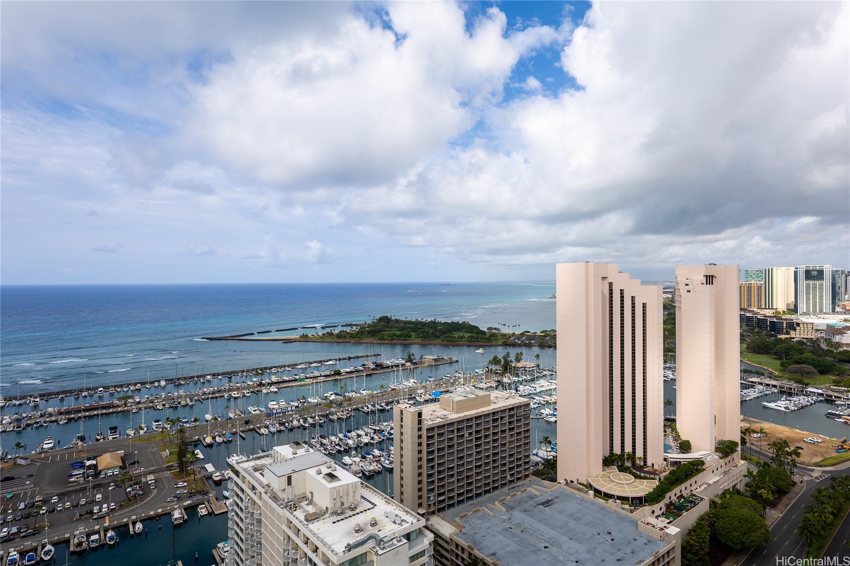 1778 Ala Moana Boulevard 4019