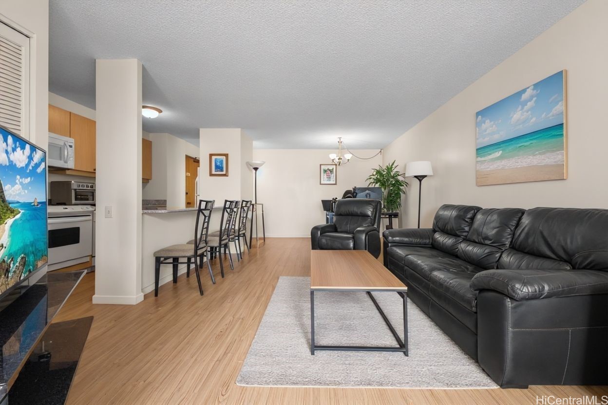 1778 Ala Moana Boulevard 1817