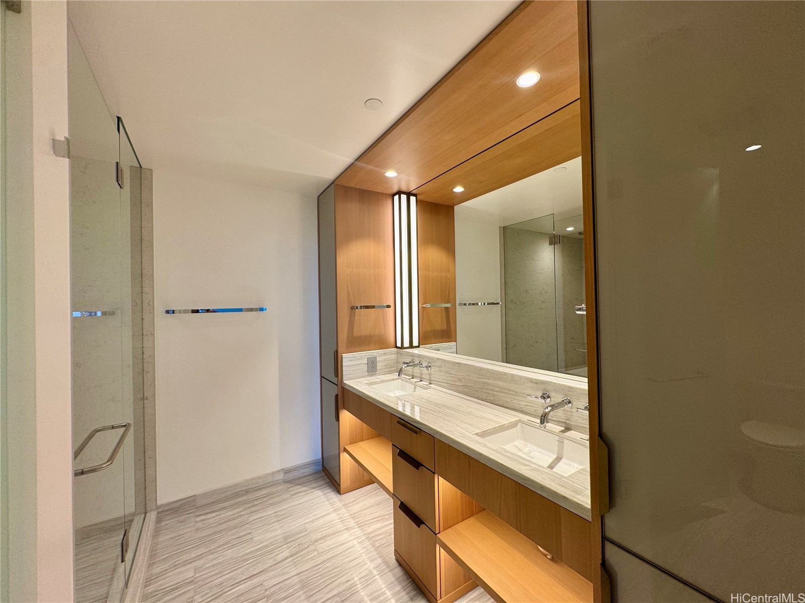 1100 Ala Moana Boulevard 3202
