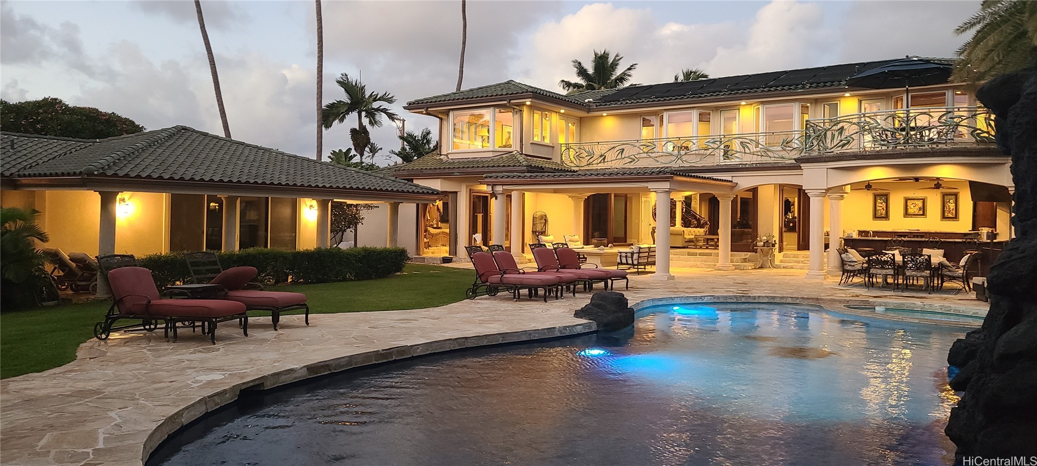 443 Portlock Road