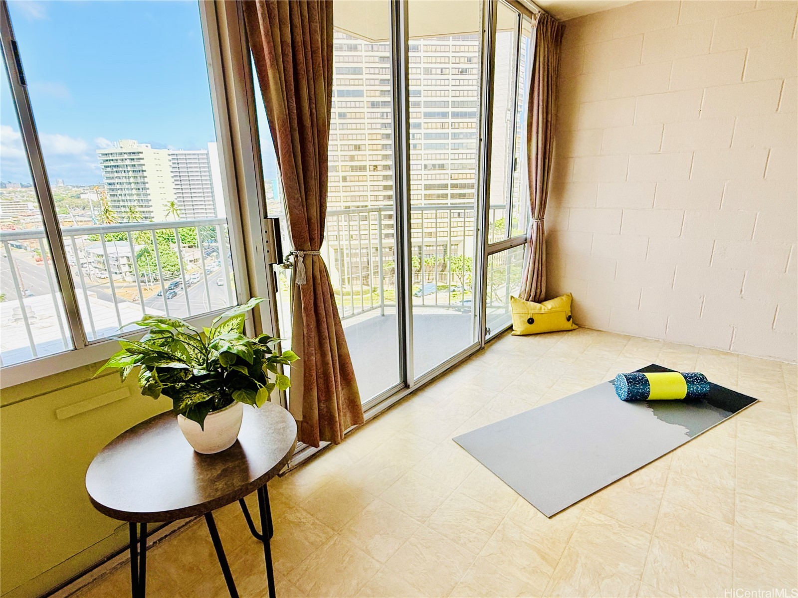 2474 Kapiolani Boulevard 1104