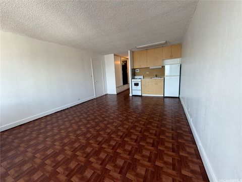 747 Amana Street 2112 Honolulu HI 96814