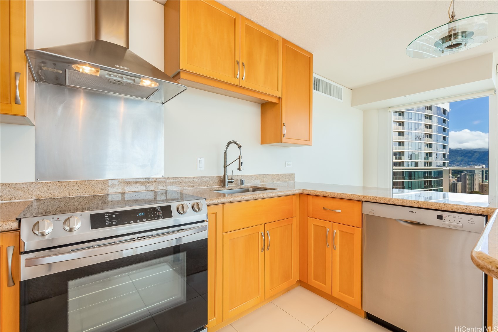 1288 Kapiolani Boulevard I-4203