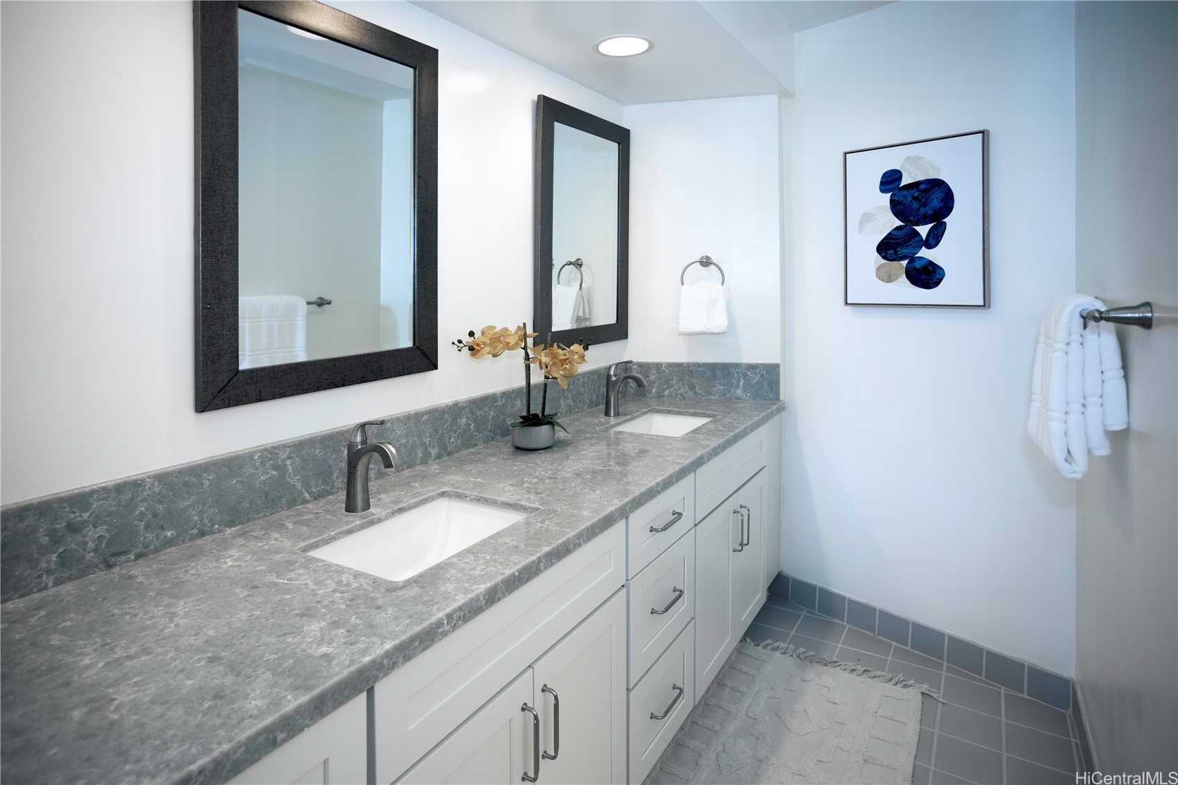 Heritage House Hawaii-kai Condominium