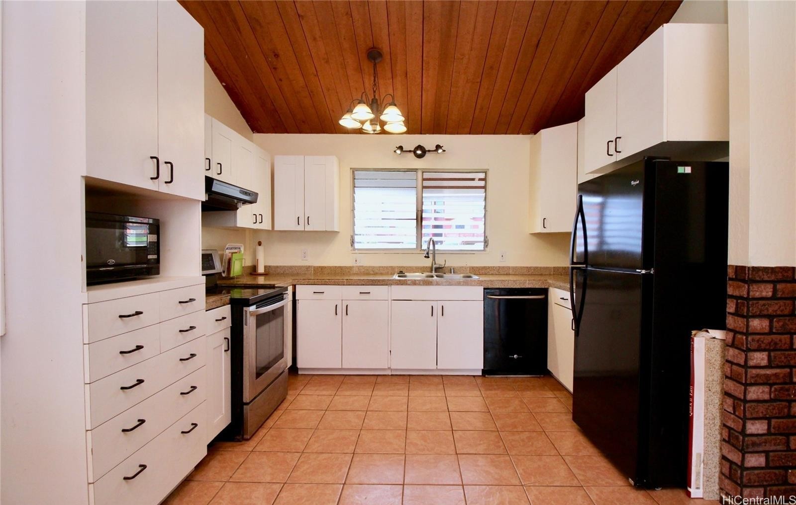 92-916 Palailai Street 72