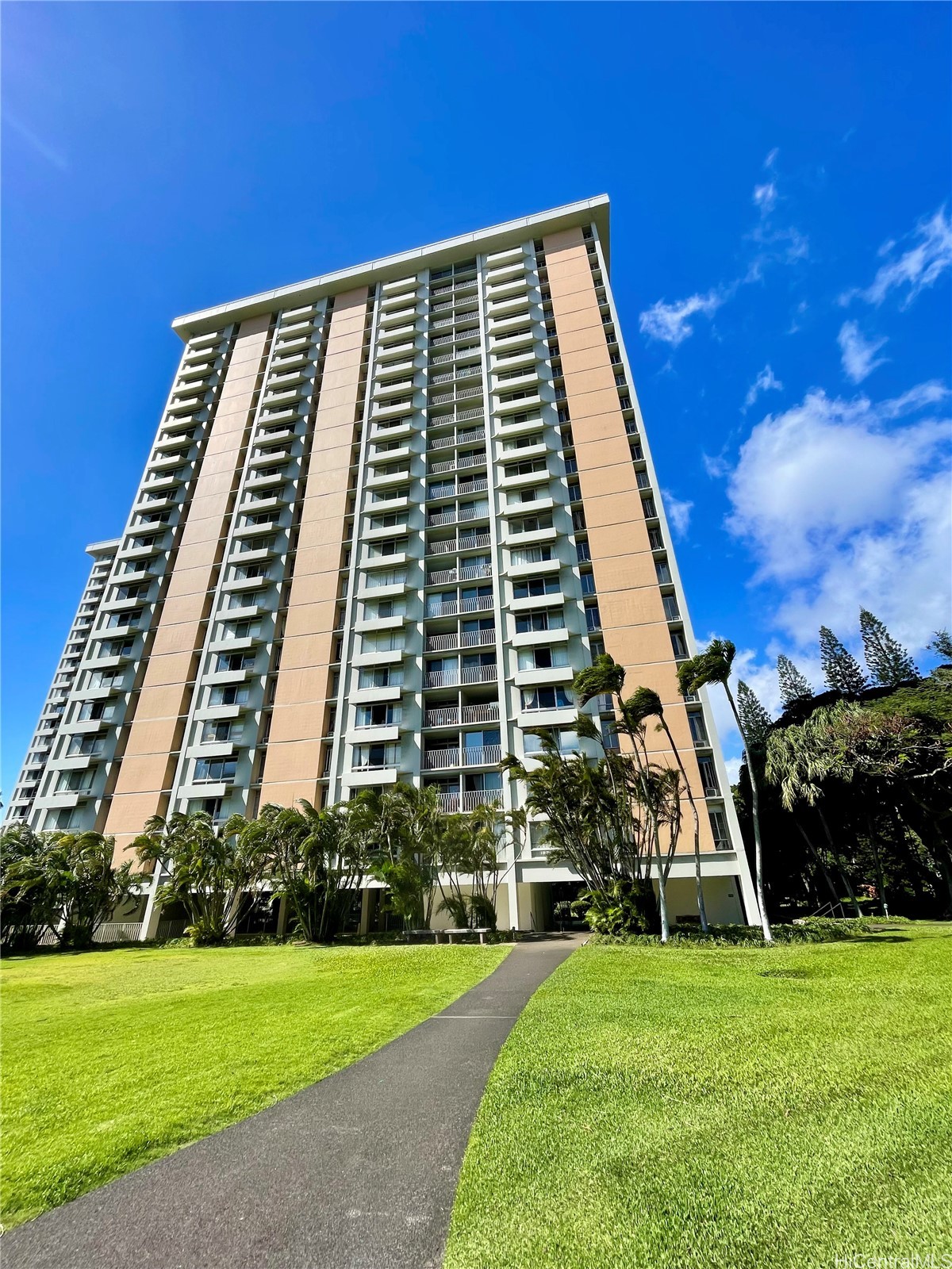 1519 Nuuanu Avenue 1040