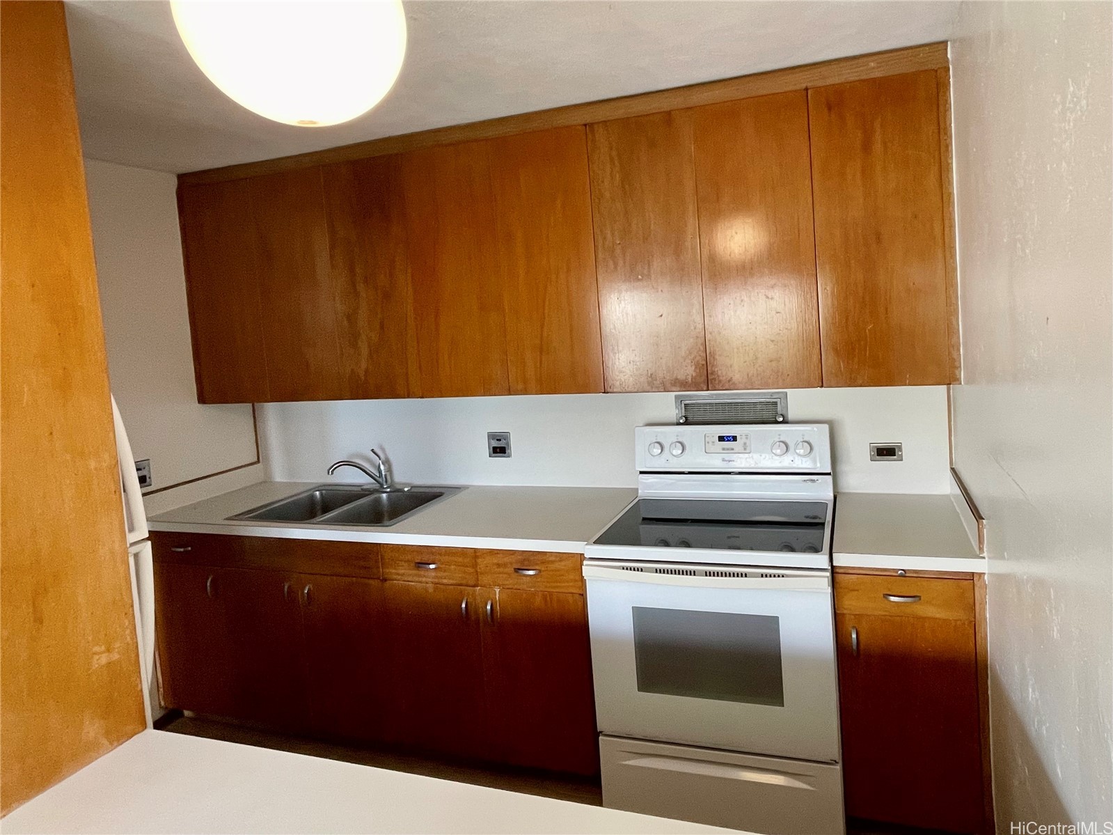 1519 Nuuanu Avenue 1040