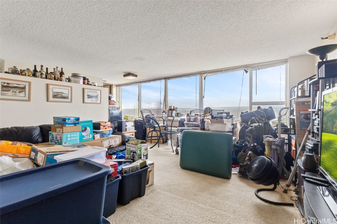 1060 Kamehameha Highway 2707B