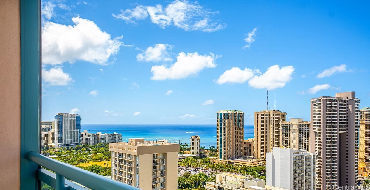 1888 Kalakaua Avenue 3504