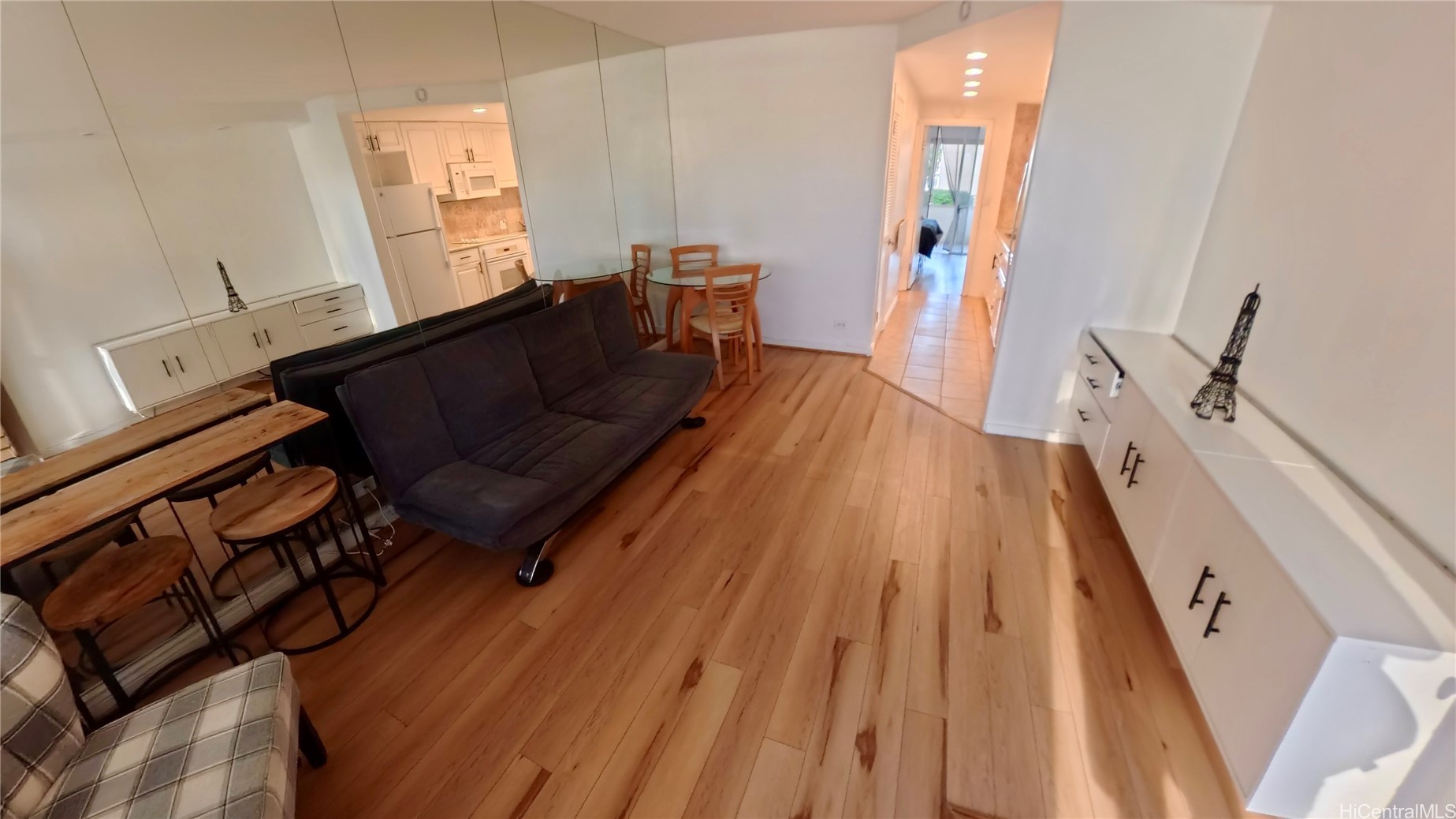 1720 Ala Moana Boulevard B508