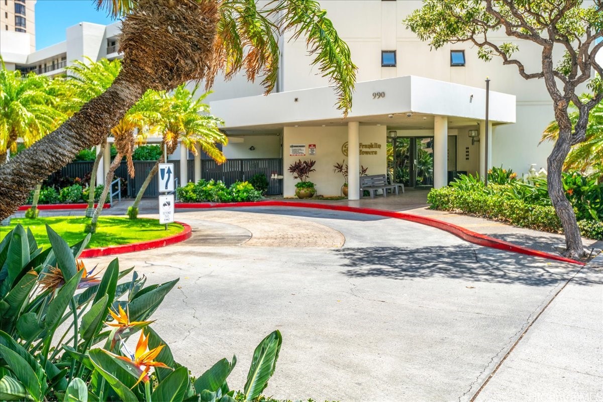 Franklin Towers Condominium