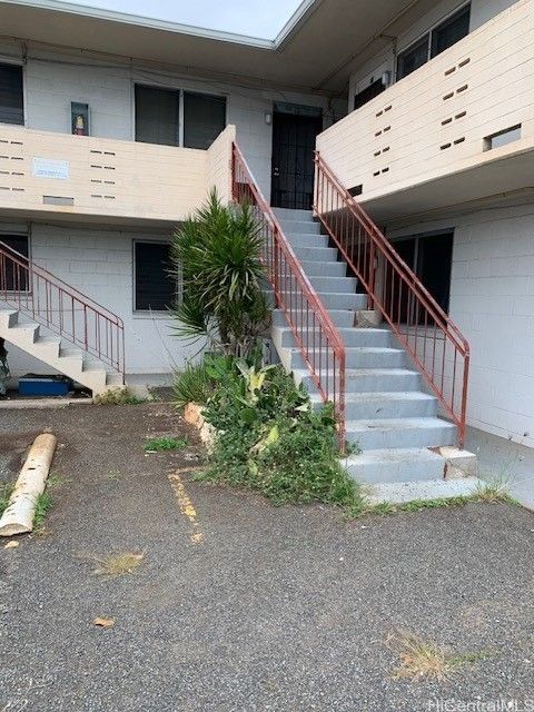 Photo of 732 Olokele Avenue #5, Honolulu, HI 96816 (MLS # 202608526)
