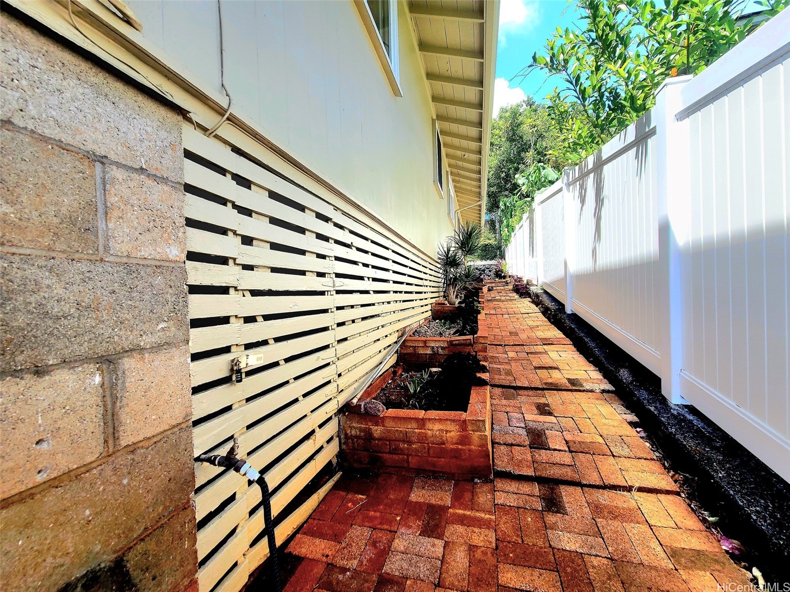 Honolulu Home Residence