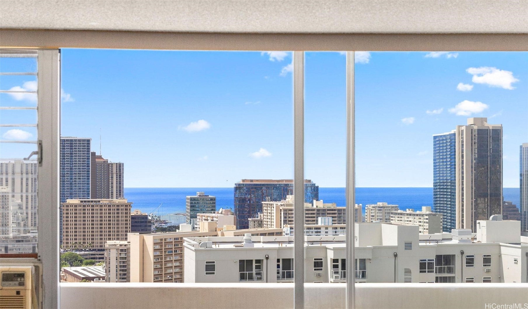 1212 Punahou Street 2607