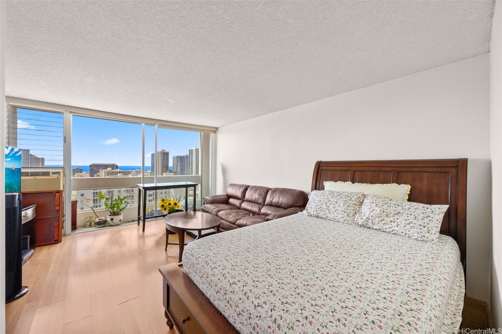 1212 Punahou Street 2607