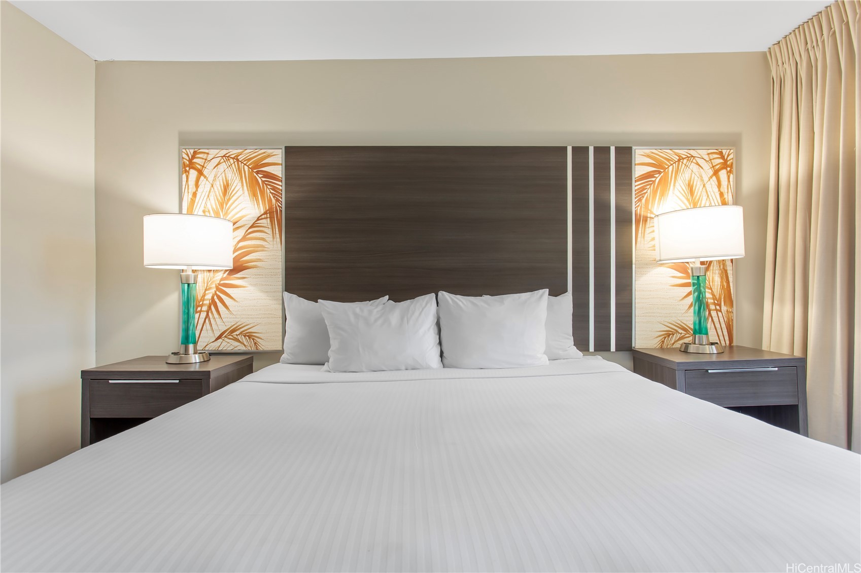 1850 Ala Moana Boulevard 209