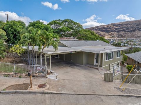 Photo of 86-162 Kawili Street, Waianae, HI 96792 (MLS # 202525593)