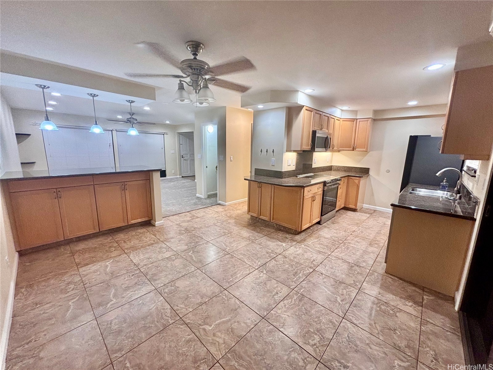 98-1792 Kaahumanu Street 63C