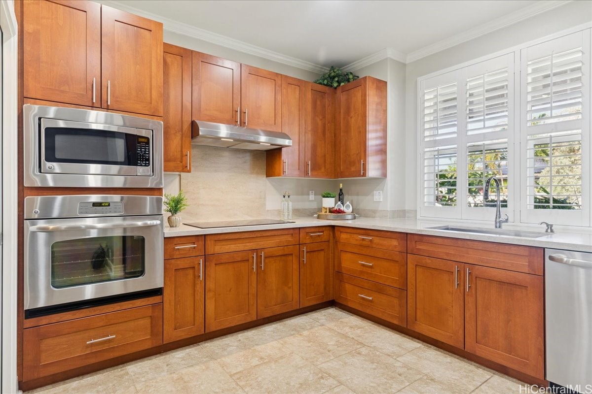 91-1121 Kuanoo Street