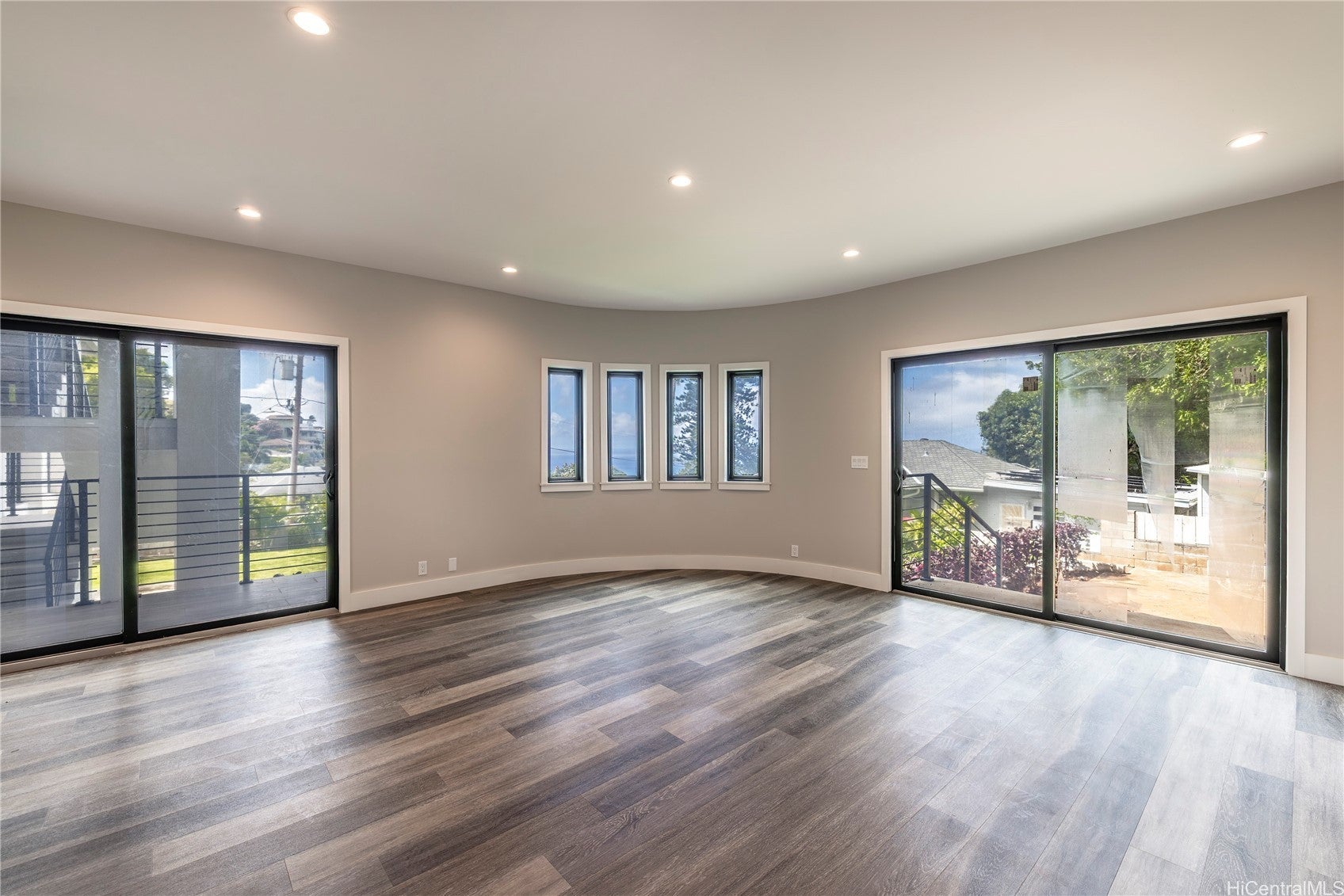 4556 Sierra Drive