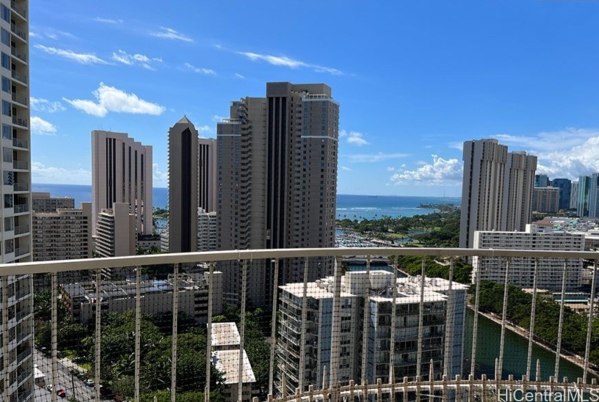 1717 Ala Wai Residential Lease