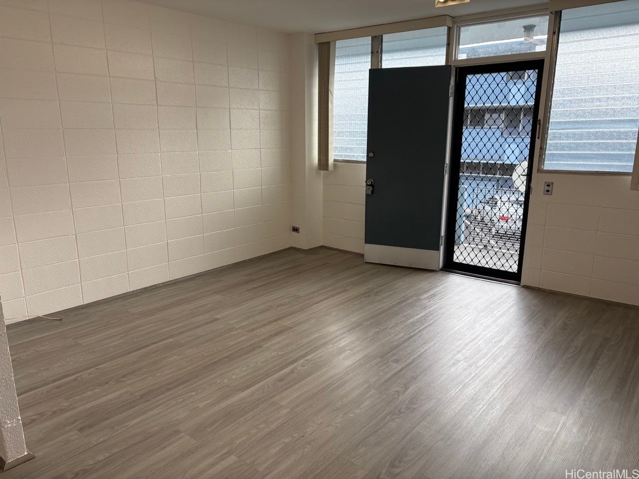 1129 Kokea Street H203