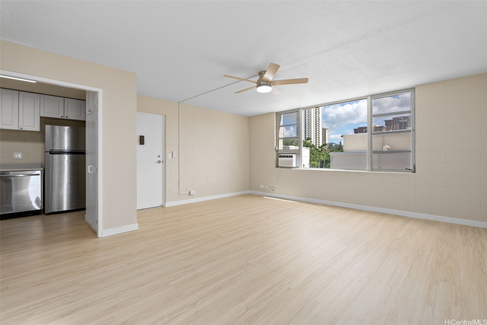 98 1030 Moanalua Road 5-201