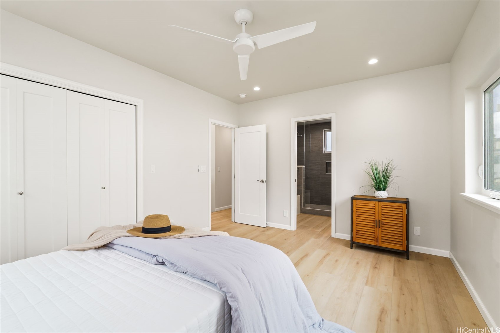 1729 Keeaumoku Street B