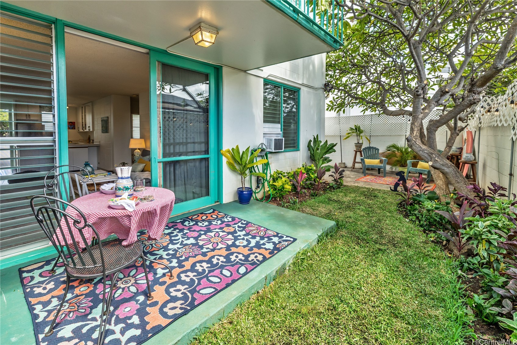 3410 Leahi Avenue 101