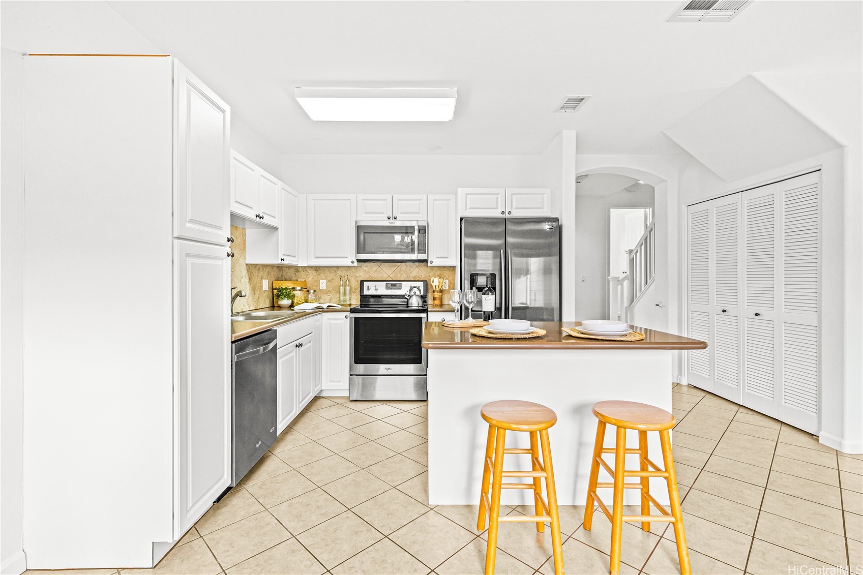 91-2109 Kaioli Street 303