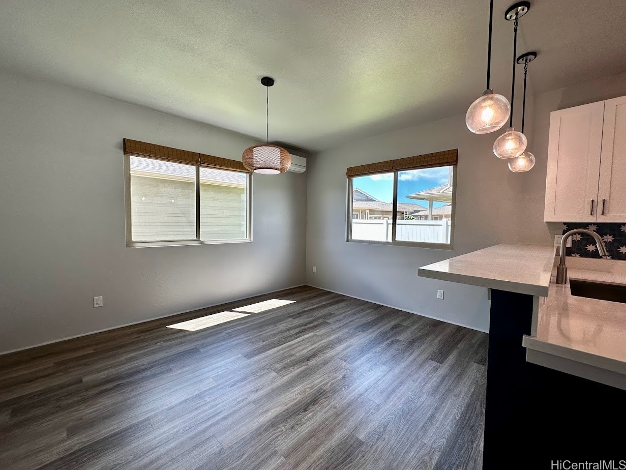 91-988 Pue Pue Street