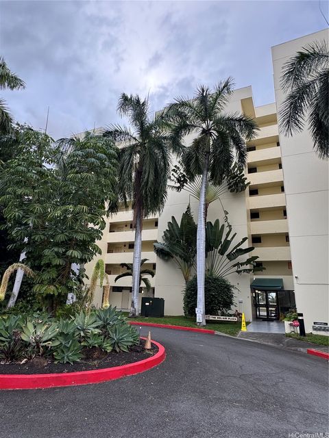 Photo of 1054 Green Street #402, Honolulu, HI 96822 (MLS # 202601133)