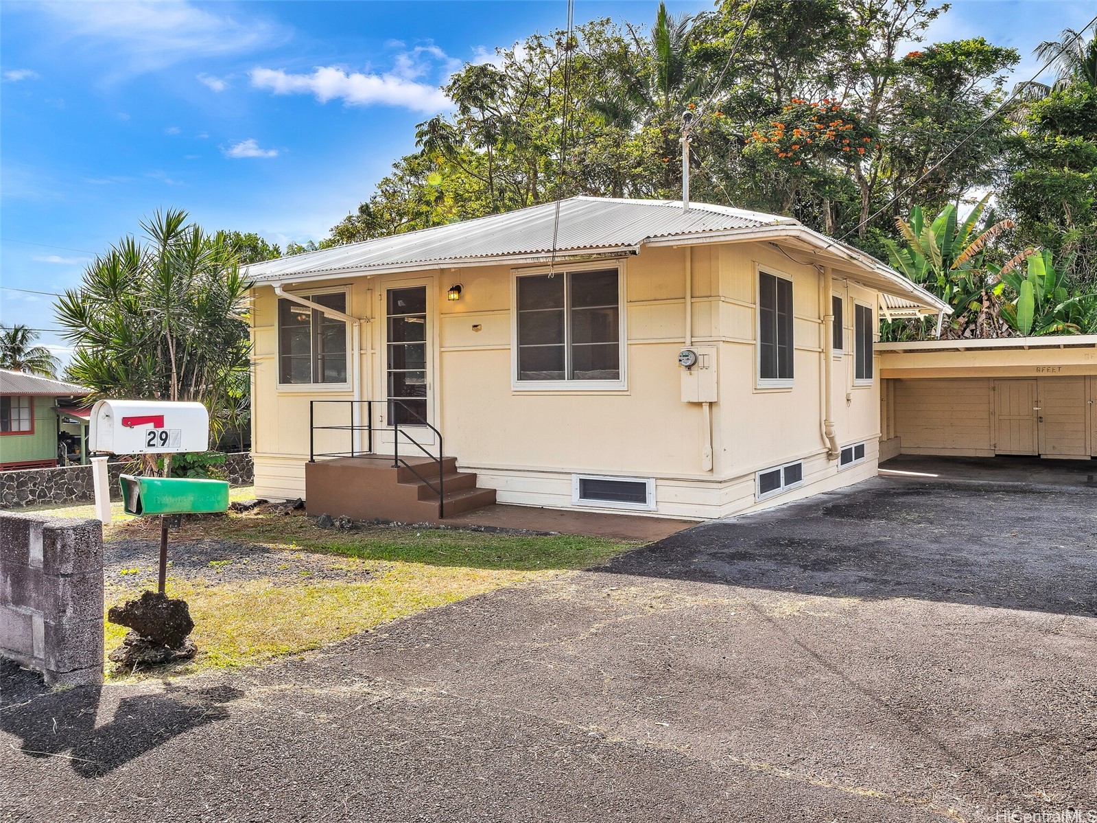 297 W Puainako Street