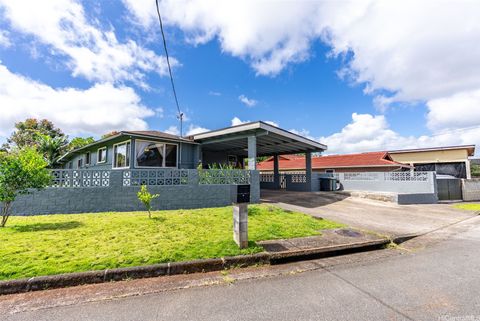 Photo of 194 Kilea Place, Wahiawa, HI 96786 (MLS # 202605884)