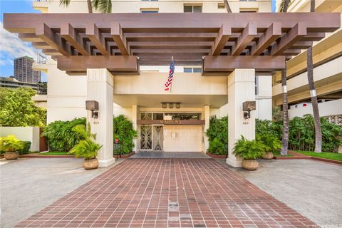 Photo of 469 Ena Road #2102, Honolulu, HI 96815 (MLS # 202527600)