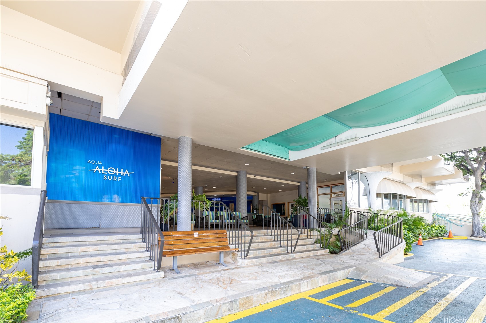 Aloha Surf Hotel Condominium
