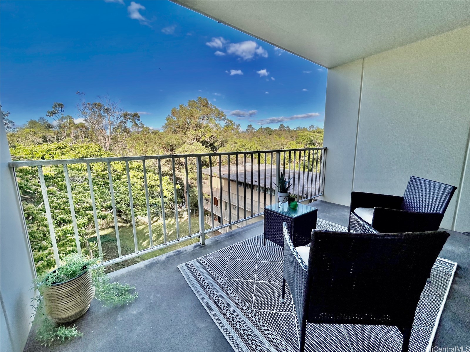 Valleyview Melemanu Condominium