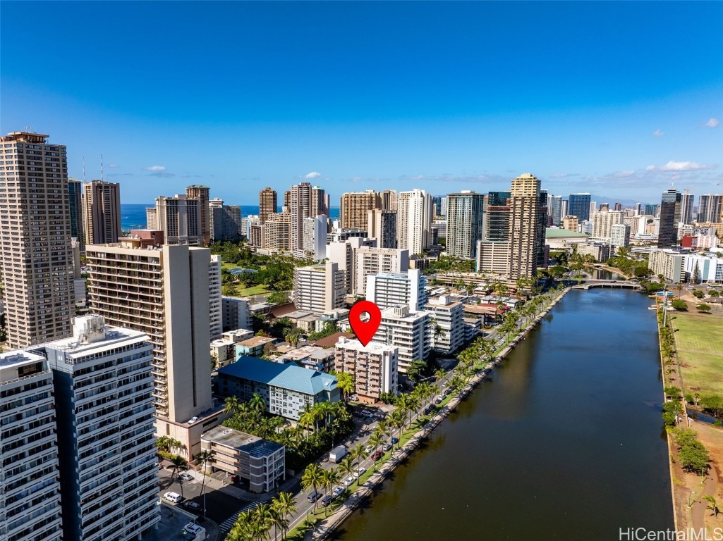 Regency Ala Wai Condominium