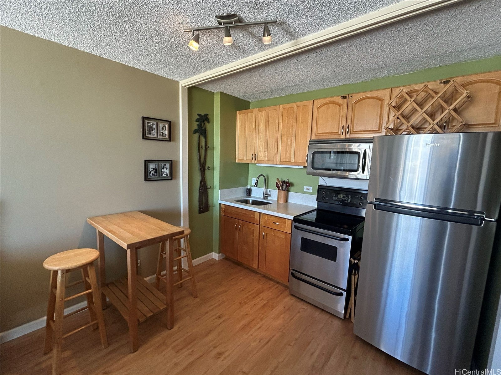 2345 Ala Wai Boulevard 1805