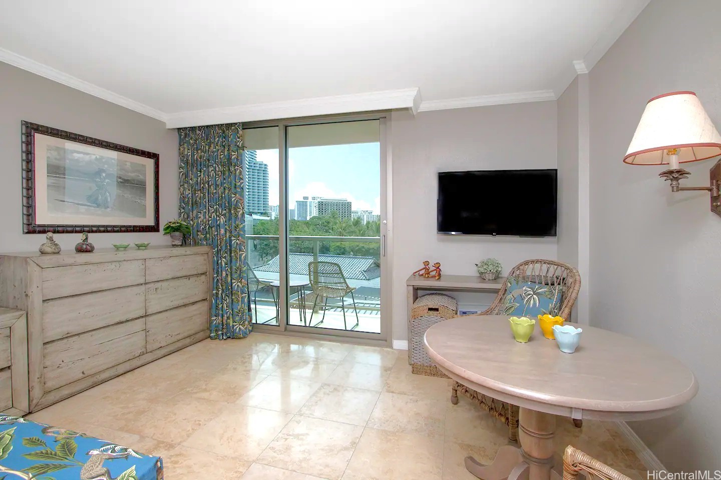 2045 Kalakaua Avenue 214