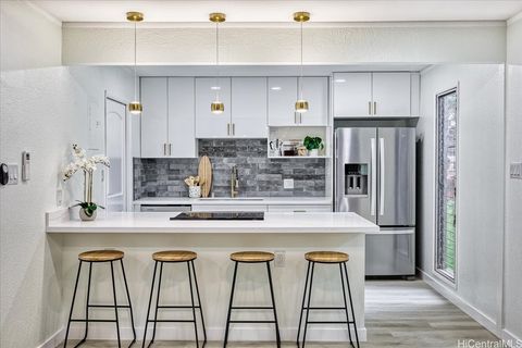 98-1420 KOAHEAHE Street 22 Pearl City HI 96782