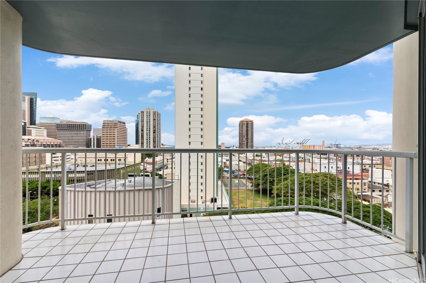 1212 Nuuanu Avenue 1104
