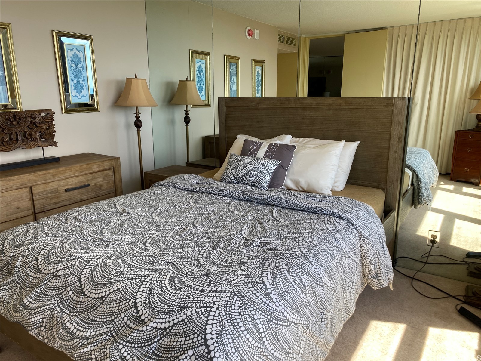 1650 Ala Moana Boulevard 1611