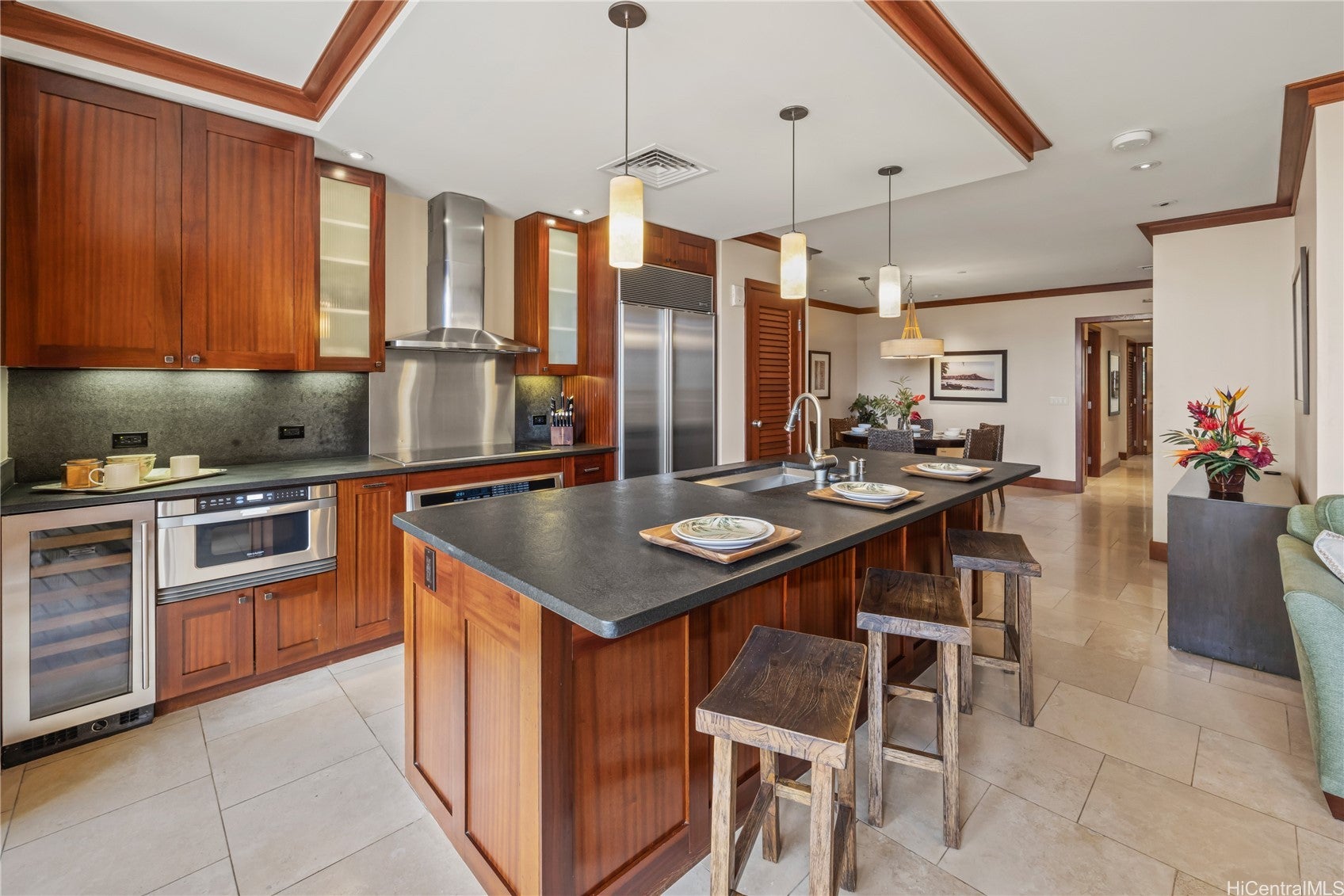 92-104 Waialii Place O202