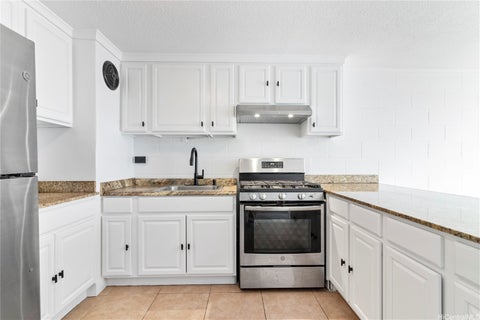 Photo of 2501 Coyne Street #101, Honolulu, HI 96826 (MLS # 202618267)